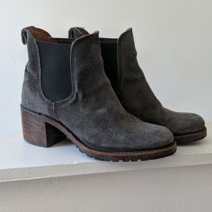 Chelsea Frye boots